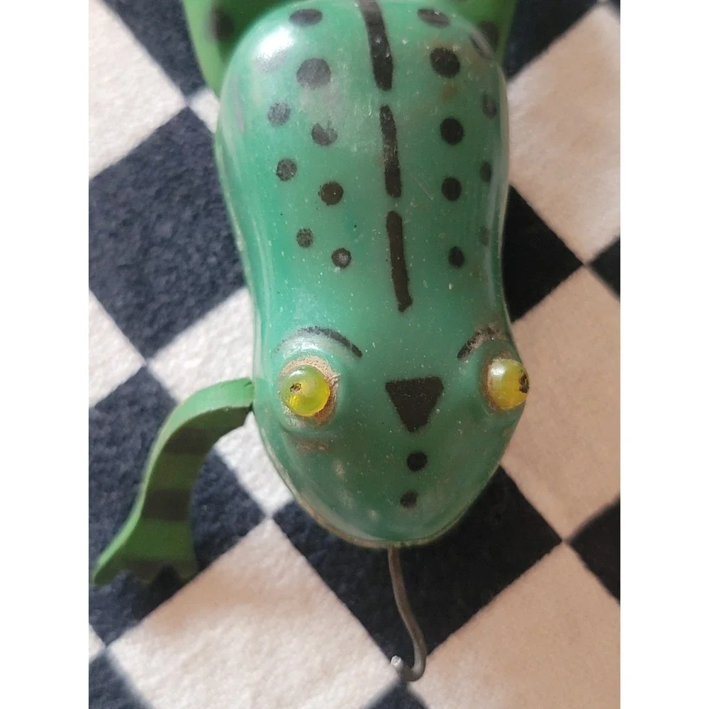 Vintage Halik Moose Lake Minn Pat Pend Frog Fishing Lure Missing 1 Leg